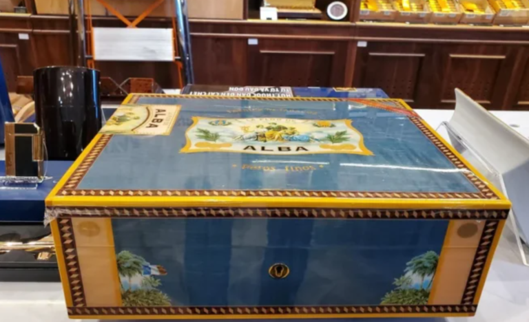 Bleu Humidors